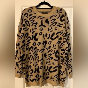 Women’s oversized sweater. Never worn!
